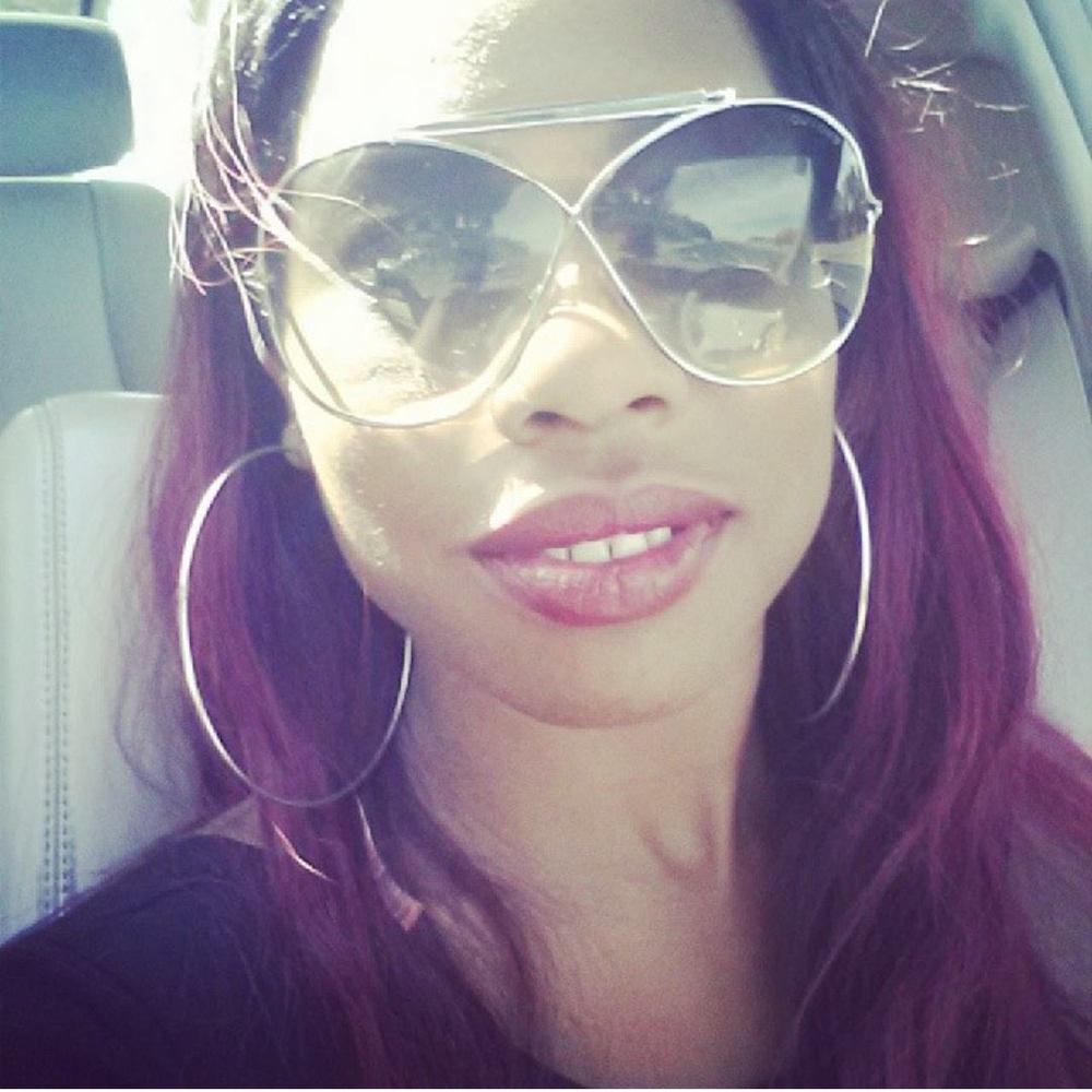 Meet your Posher, Nicole